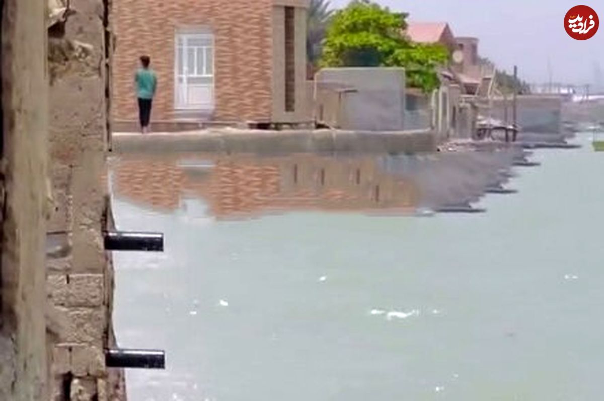 مردم این روستا با خلیج فارس حرف می‌ زنند؛ زندگی در خانه های رو به دریا چگونه است؟