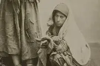 تصاویر| سفر به عصر قاجار؛ از «رقاص خوش‌لباس» تا «زائران در جنگل مازندران»