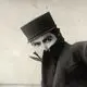 عکس| سفر زمان؛ عکس آتلیه‌ای جوان ایرانی با یک ژست سینمایی؛ 90 سال قبل