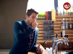 ۸ پیام هشداری که سکسکه کردن در مورد وضعیت سلامتی شما دارد