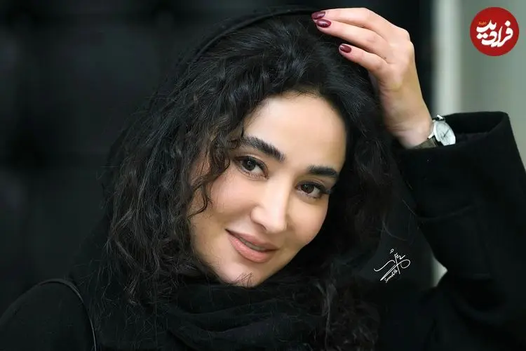 عکس| سفر در زمان؛ دیدار «بهاره افشاری» با «جمشید هاشم پور»؛ سال 1401