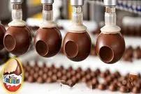 ببینید| مراحل تماشایی تولید انبوه تخم مرغ شانسی در آلمان