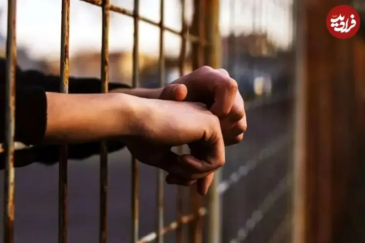 متهم به قتل در زندان دکتر شد