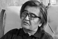 عکس| سفر در زمان؛ «رضا رویگری» در 28 سالگی و در یک تئاتر؛ سال 1353