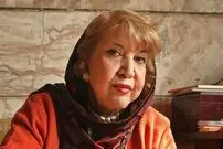 عکس| سفر زمان؛ «سیمین بهبهانی» در مراسم تشییع ایرن؛ سال 1391