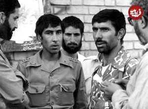 عکس؛ سفر در زمان؛ «محسن رضایی و صیاد شیرازی» در یک نشست؛ دهه 60