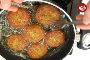 ببینید| طرز تهیه کوکوی عدس و سیب زمینی