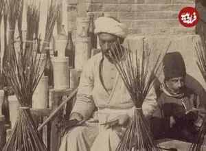 عکس| سفر زمان؛ تصویری از بساط یک «نی‌فروش» در تهران دوران قاجار