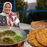 ببینید| غذای روستایی در ایران؛ پخت نان سنتی و کوکو سبزی در روستایی کوهستانی