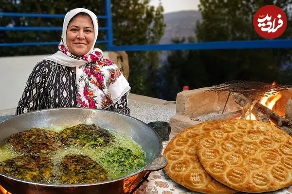 ببینید| غذای روستایی در ایران؛ پخت نان سنتی و کوکو سبزی در روستایی کوهستانی