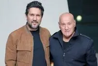 (عکس) حامد بهداد کنار بازیگران قدیمی 