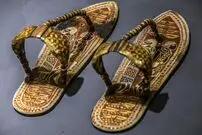 «صندل 3300 سالۀ فرعون» که تصویر دشمن را زیر پای او قرار می‌داد