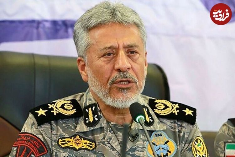 عکس؛ سفر در زمان؛ «کاظم صدیقی و دریادار سیاری» در بیت رهبری؛ سال 1386