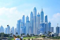 عکس؛ سفر به تاریخ؛ ظاهر «شهر دبی امارات» در 59 سال قبل؛ سال 1346