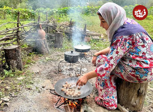 (ویدئو) پخت خورشت فسنجان با گوشت چرخ کرده در طبیعت زیبای مازندران