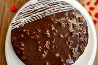 طرز تهیه کیک مگنوم شکلاتی مخصوص تولد و مهمانی