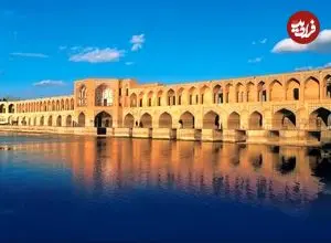 عکس| سفر در زمان؛ پل خواجو و زاینده‌رود پرآب در اواخر دوره قاجار