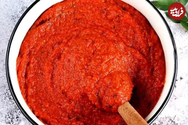 برای جلوگیری از پاشیدن رب گوجه هنگام پخت چه کنیم؟