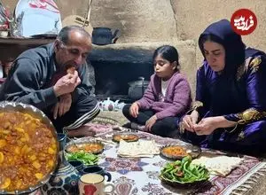 ببینید| غذای روستایی در ایران؛ پخت خوراک قارچ و لوبیا توسط زوج روستایی