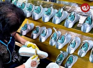 (ویدئو) فرآیند تماشایی تولید هزاران «کفش گلف» حرفه ای در یک کارخانه معروف