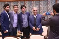 ویدئوی حال خوب‌کن از مهران مدیری و فردوسی‌پور