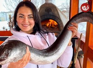 ببینید| غذای روستایی در اوکراین؛ پخت دو غذای متفاوت با مارماهی رودخانه ای