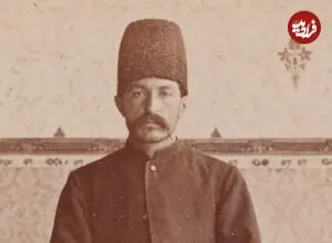 عکس| سفر زمان؛ عکس یادگاری «حاجب‌الدوله و اعتمادالحضرت» در کاخ شهرستانک؛ 136 سال قبل