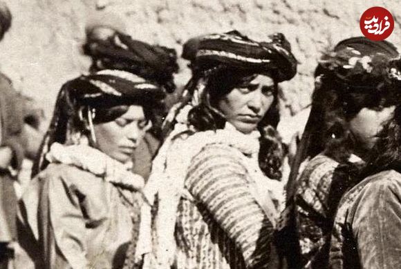 عکس؛ سفر به عصر قاجار؛ یک عروسی در کردستان با موسیقی و رقص کُردی