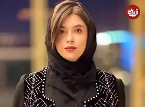 عکس| سفر زمان؛ تیپ خاص «نفس بازغی و میترا رفیع» روی صحنۀ تئاتر؛ 2 سال قبل
