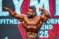 ببینید | گلایه هادی چوپان از مردم با ذکر مثال از حضرت علی (ع): توقع دارید مردم قدر من و امثال من را بداند!