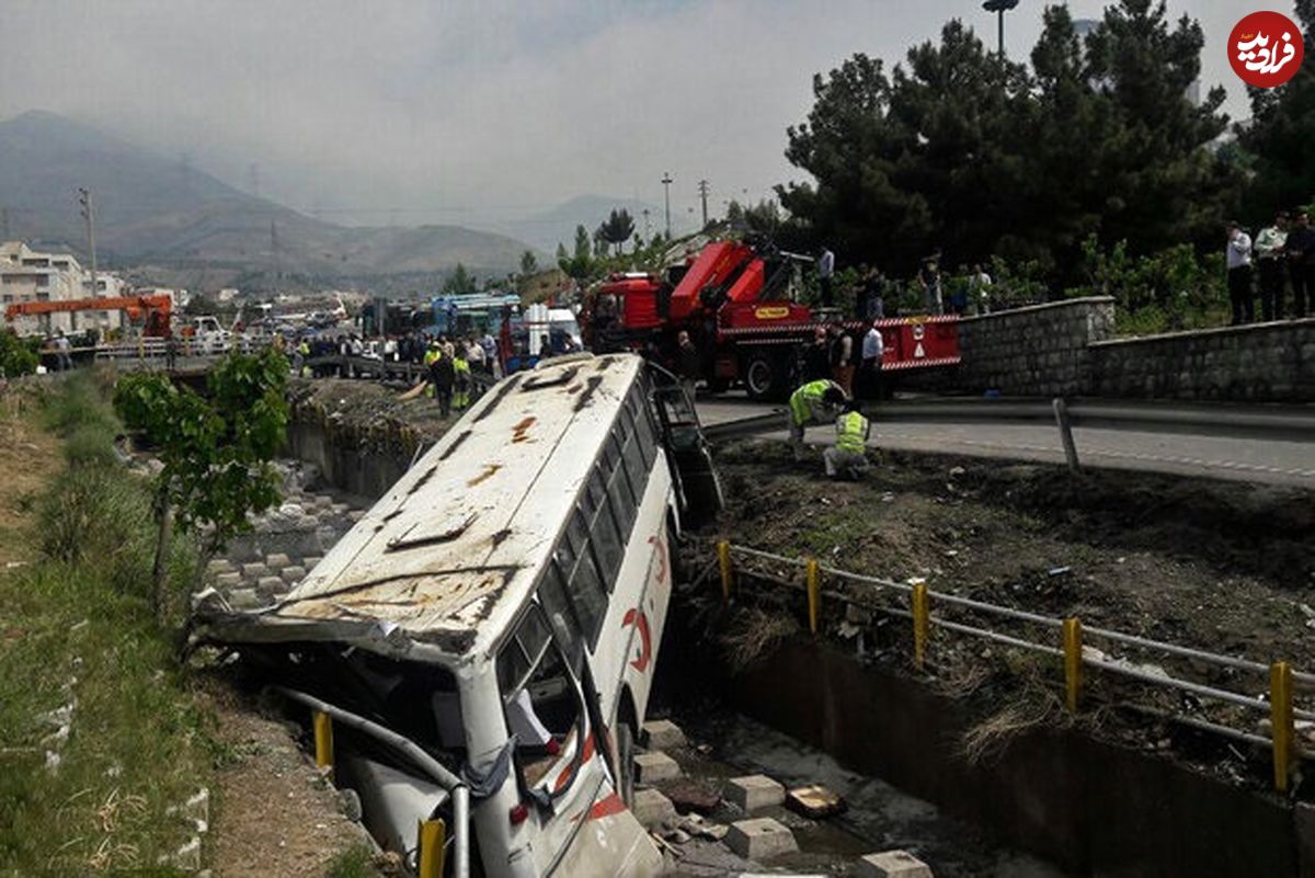 واژگونی اتوبوس در محور صفاشهر_شیراز