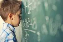 انزوای دانش‌آموزی با اختلال یادگیری