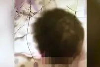 ویدیو (16+)/ حبس سنگین مادری که برای تفریح، کودک‌آزاری می‌کرد!