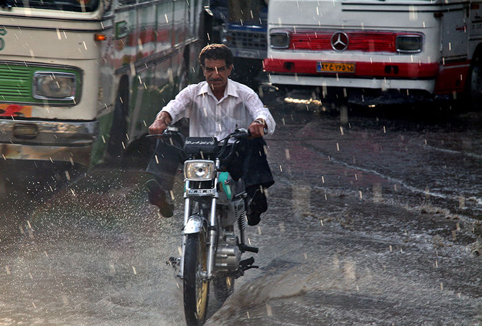 تصاویر/ بارش تگرگ تبریز را غافلگیر کرد