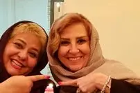 عکس| سفر زمان؛ چهرۀ «مرجانه گلچین» 26 ساله در پشت‌صحنه فیلم «بی‌قرار»؛ سال 73