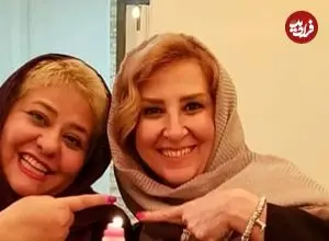 عکس| سفر زمان؛ چهرۀ «مرجانه گلچین» 26 ساله در پشت‌صحنه فیلم «بی‌قرار»؛ سال 73