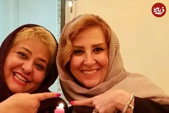 عکس| سفر زمان؛ چهرۀ «مرجانه گلچین» 26 ساله در پشت‌صحنه فیلم «بی‌قرار»؛ سال 73