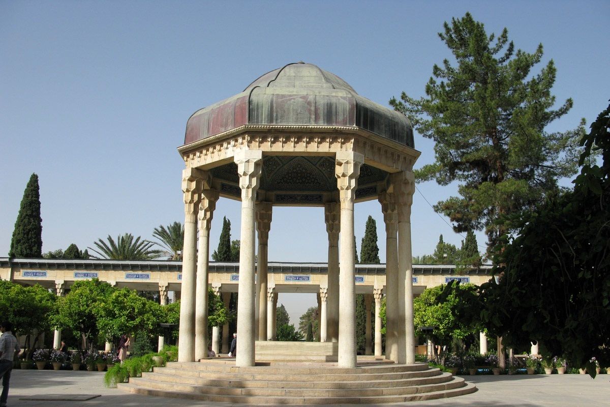 فال حافظ امروز جمعه 27 تیر ماه 1404
