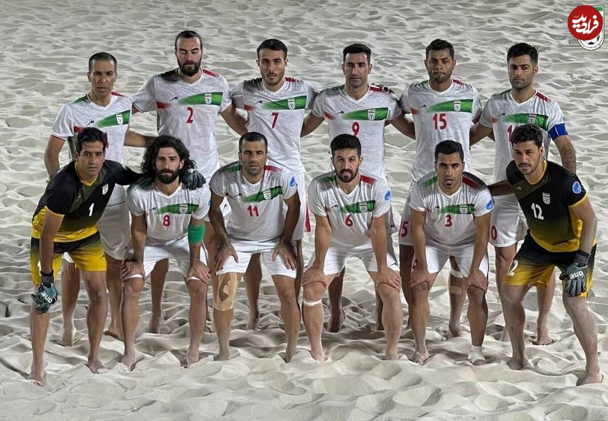 (ویدئو) قهرمانی فوتبال ساحلی ایران در جام بین‌قاره‌ای؛ دریافت کاپ بدون جشن