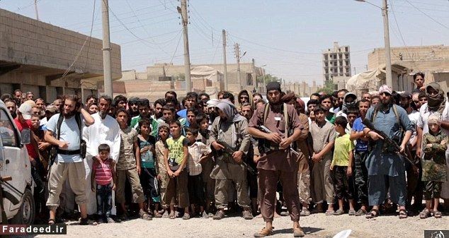 تصاویر/ داعش مجازات قطع‌دست را اجرا کرد