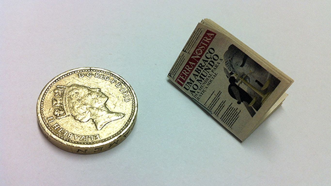 (تصاویر) این روزنامه رکورد کوچک‌ترین روزنامه جهان را شکست!