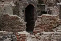 کشف حلقۀ الماس‌نشان در توالت ۴۰۰ ساله!