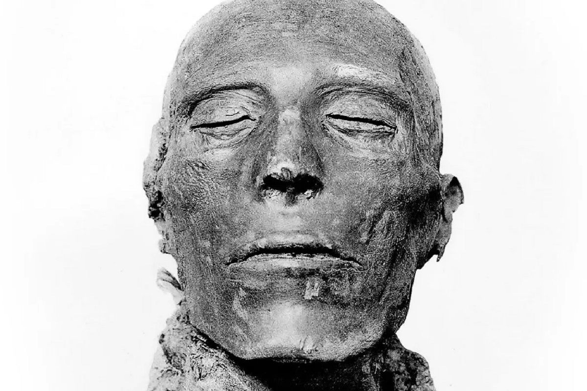 (ویدئو) بازسازی شگفت انگیز چهره ستی یکم، فرعون مصر از روی مومیایی او 