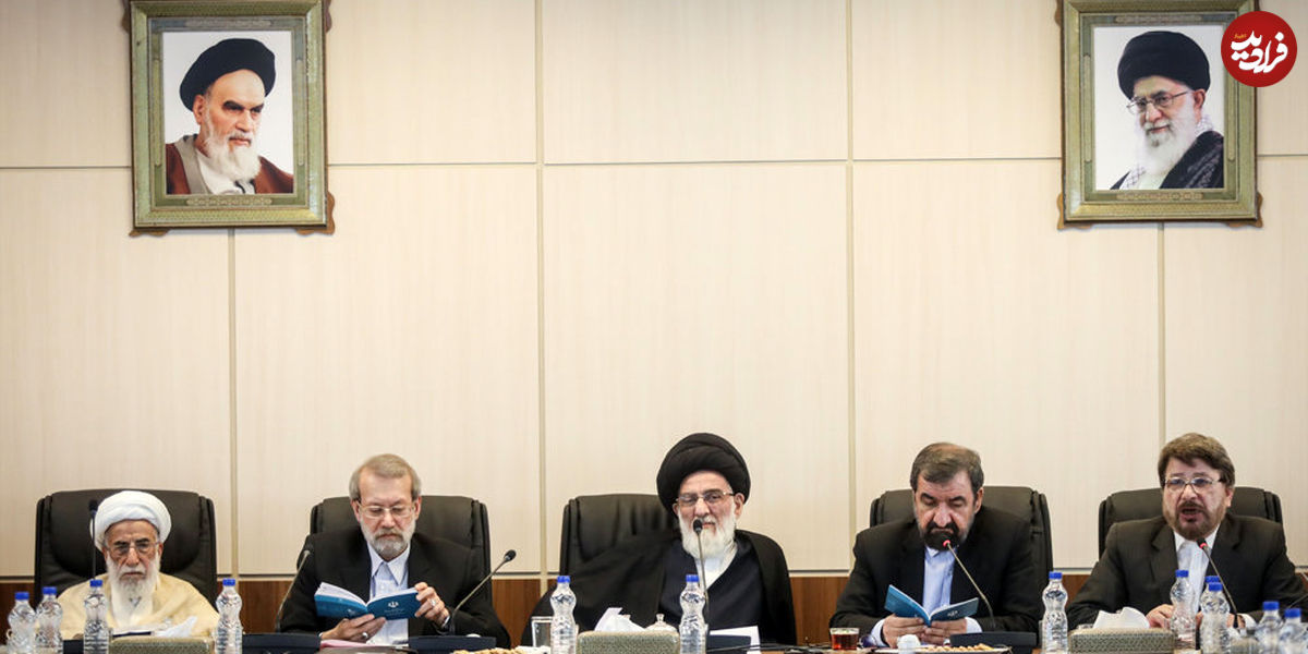 تصاویر/ احمدی‌نژاد در جلسه مجمع