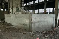 عکس؛ هنر خیابانی؛ هنرمند خلاق فرانسوی این «سکّوی بتنی» را به یک «خودروی قدیمی» تبدیل کرده است