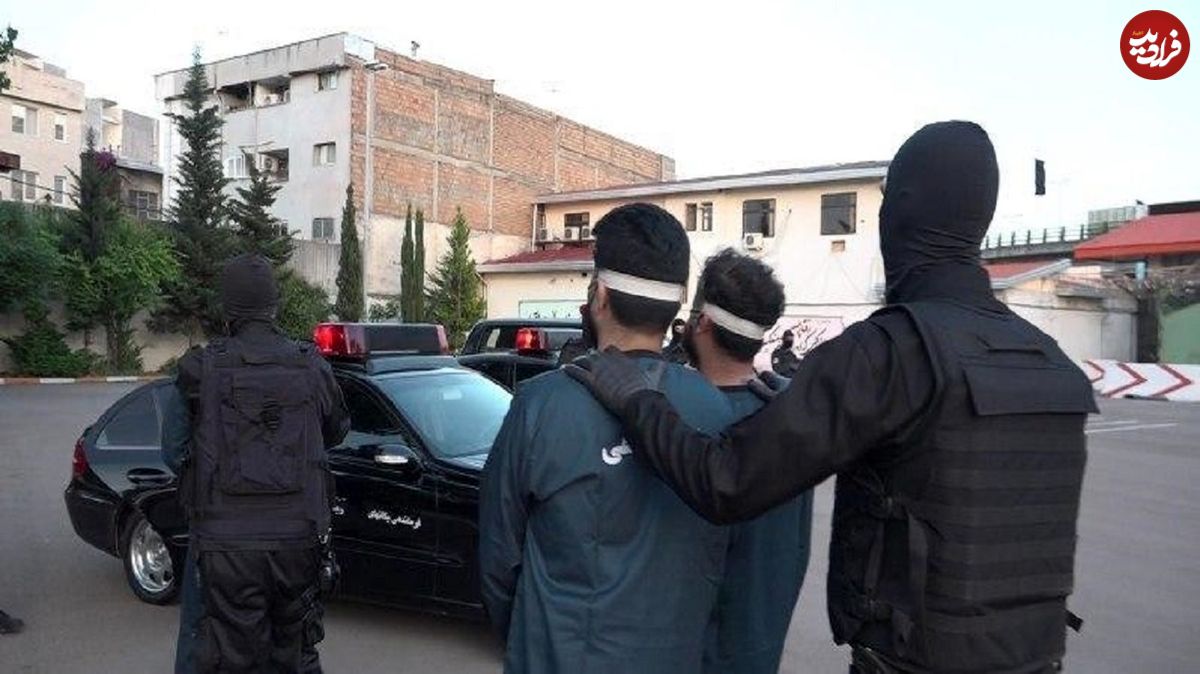 ویدئو/ درگیری وحشتناک اراذل با قمه در بیمارستان بوشهر
