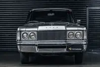 تصاویر| فورد لاندو ۱۹۷۶؛ نماد تجمل و استایل کلاسیک معروف به قالیچه پرنده! 