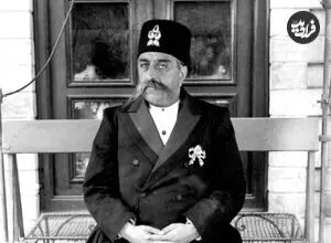 عکس| سفر زمان؛ مظفرالدین شاه با درباریان و یک سگ در شکارگاه