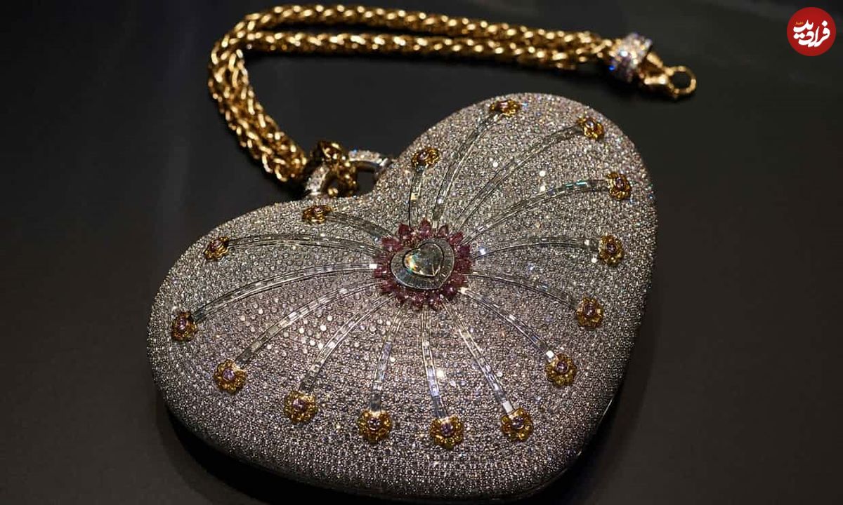 عکس/ حراج گران‌ترین کیف پول دنیا با ۴۵۱۷ قطعه الماس