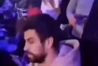 (ویدئو) سورپرایز پیکه توسط هواداران با آهنگِ شکیرا